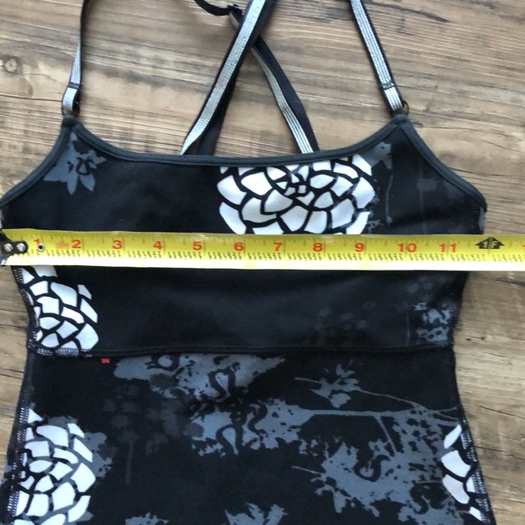 Lululemon stretch cotton tank top - Picture 6 of 11